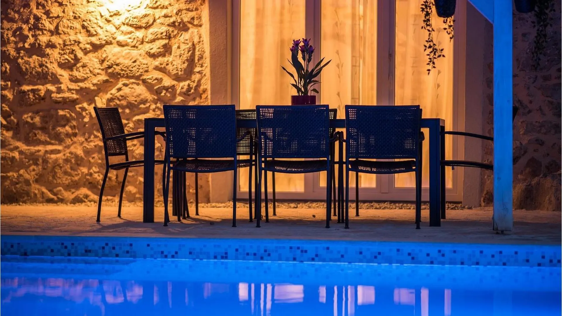 Villa Caligula Risika 0*,  Croatia